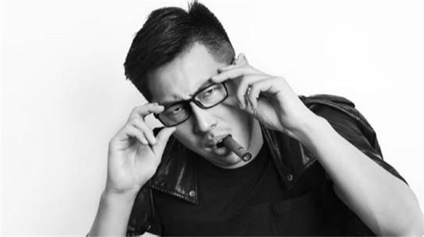 戚帥是富二代嗎身價(jià)多少 奇葩大會(huì)戚帥身家背景，父母是誰是干什么的