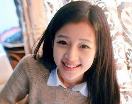 孫怡李沁長得太像了 孫怡李沁長對比照 他們是什么關(guān)系雙胞胎嗎？