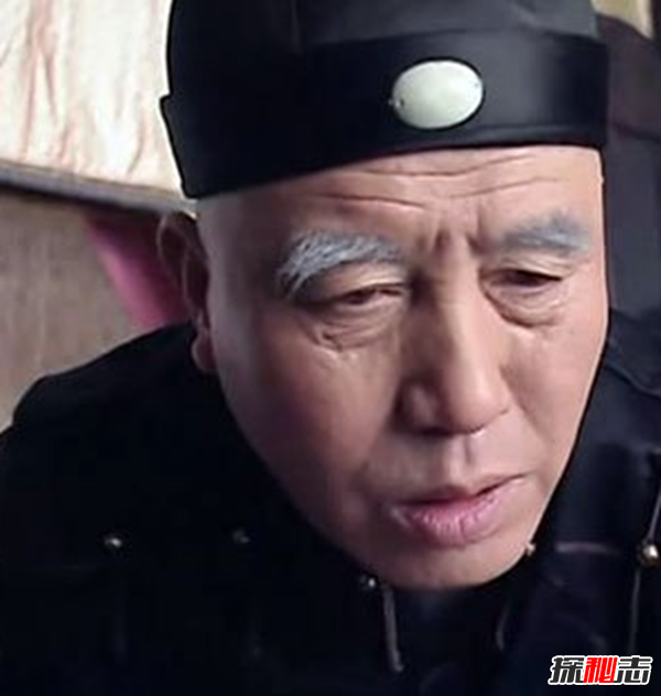 大太監(jiān)李蓮英死亡之謎墳?zāi)怪兄灰婎^顱和長辮子(病死或仇家暗殺)