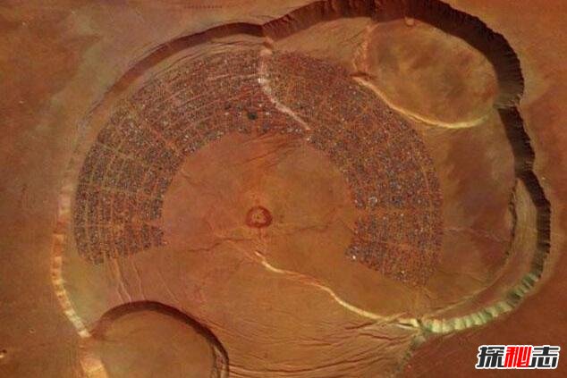 好奇號(hào)火星車驚人發(fā)現(xiàn)：大量火星城市,還有二戰(zhàn)飛機(jī)