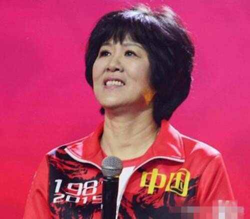 盤(pán)點(diǎn)中國(guó)女排史上十大美女球員 第一稱霸排壇30年